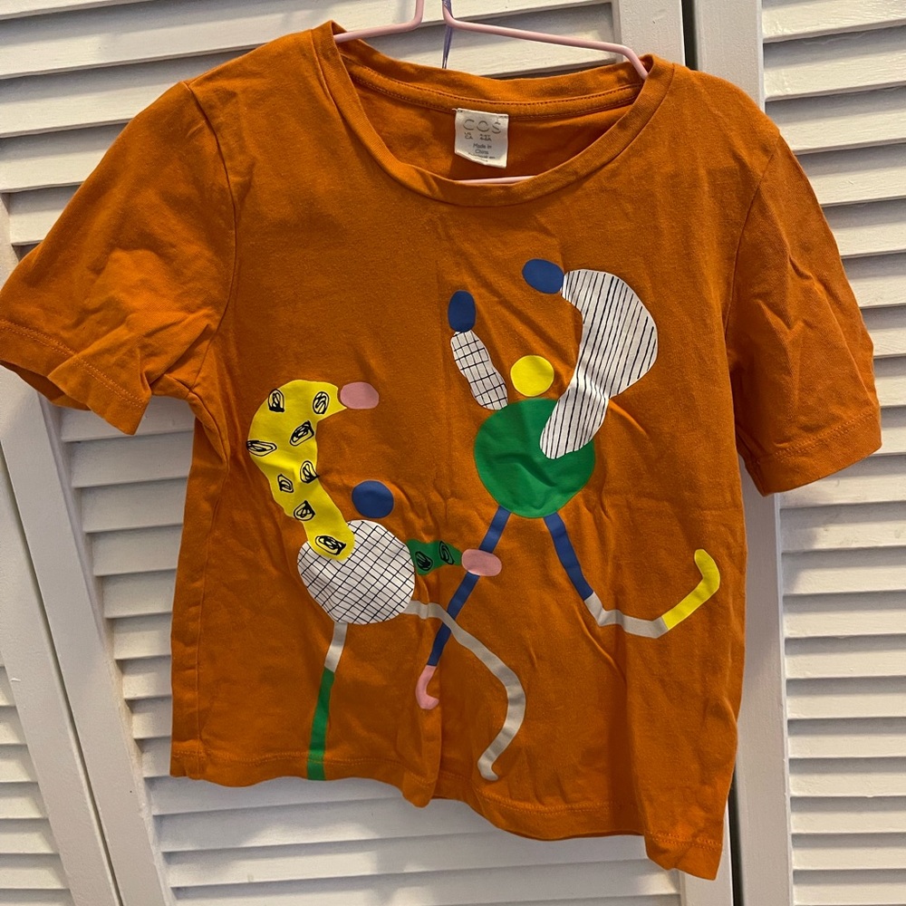 COS kid’s t-shirt